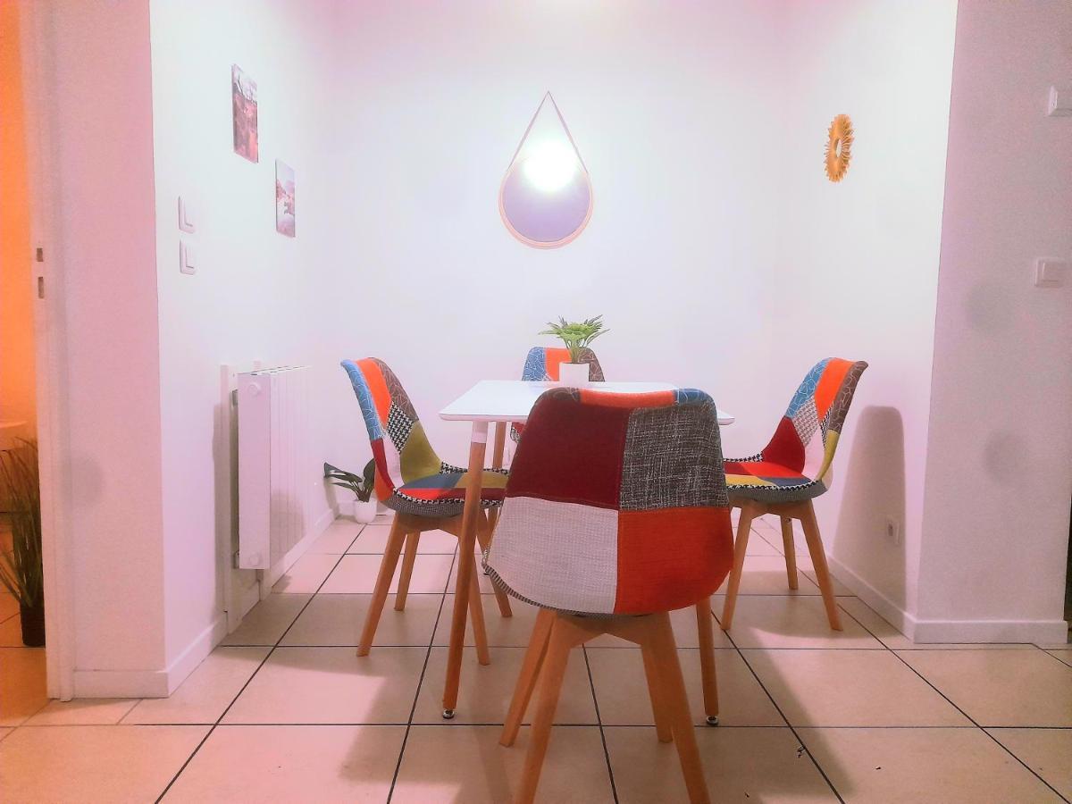 Le Fjord - Appartement Confort, Rez-De-Chaussee, Scandinave, Parking Gratuit Бурж Екстериор снимка